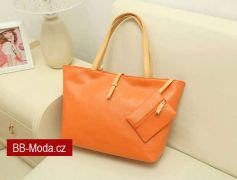 kabelka taška oranžová
