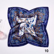 Runmei dámský šátek mod. 010 50x50cm